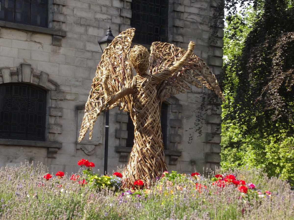 Birmingham City Centre Floral Trail St Paul's Square